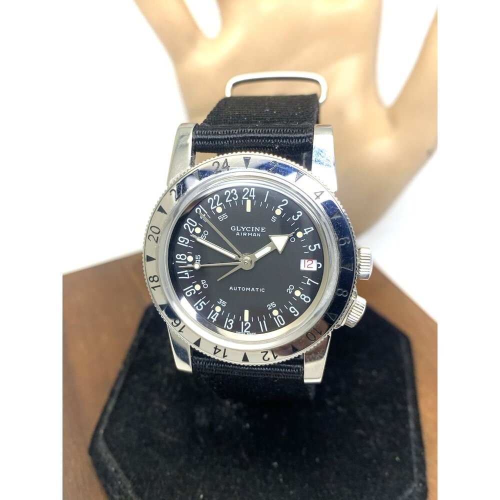 Glycine Men's Watch 3944.2 Airman No 1 Swiss Automatic Black Dial Nylon Strap